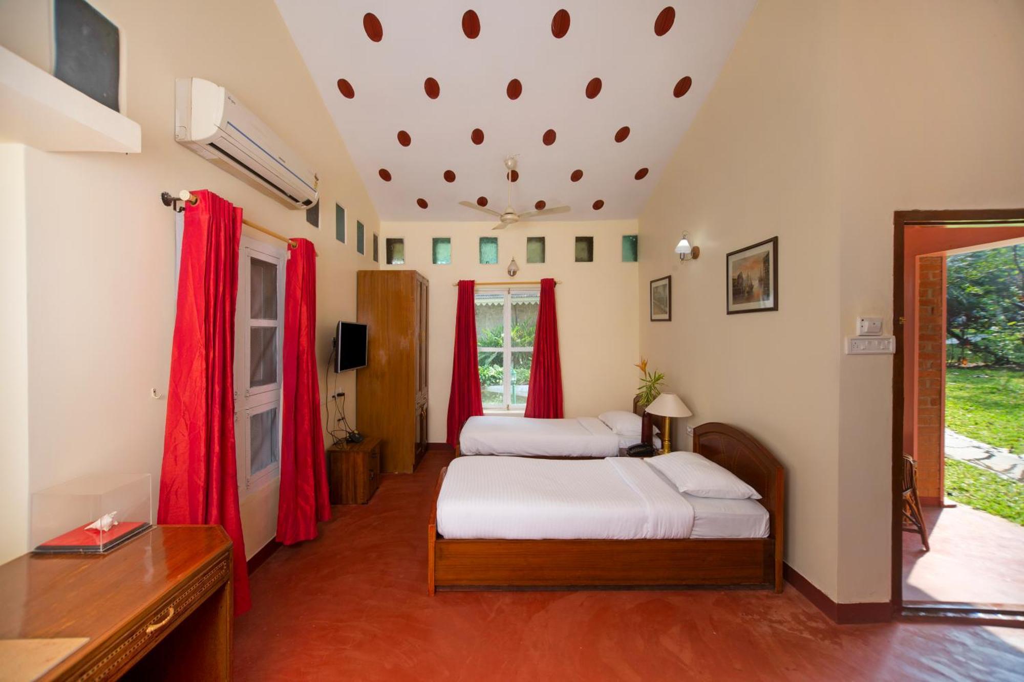 Kairali - The Ayurvedic Healing Village Palakkad Esterno foto