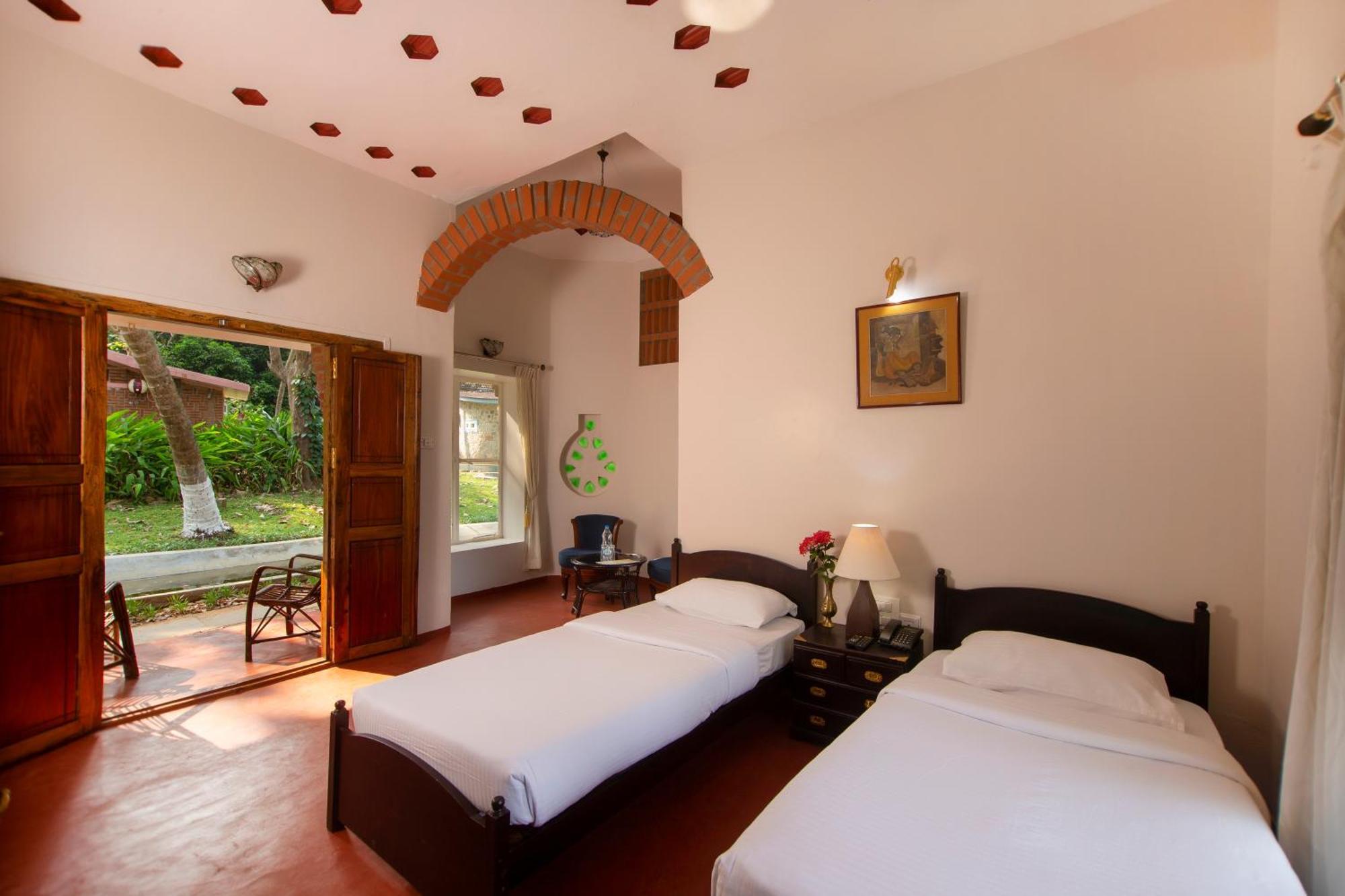 Kairali - The Ayurvedic Healing Village Palakkad Esterno foto